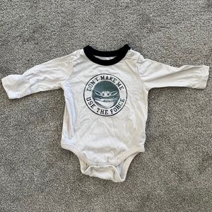 GAP Baby Star Wars Grogu long sleeve body suit, great condition!